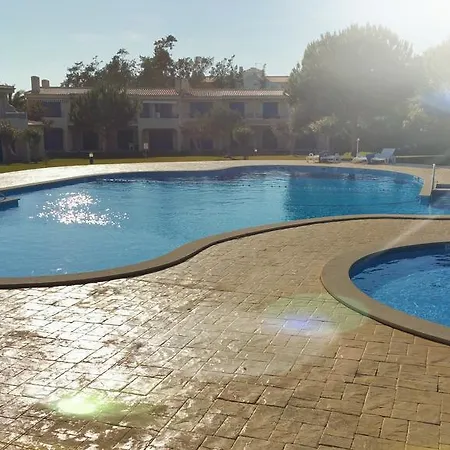 Clube Da Bemposta Lägenhet Alvor